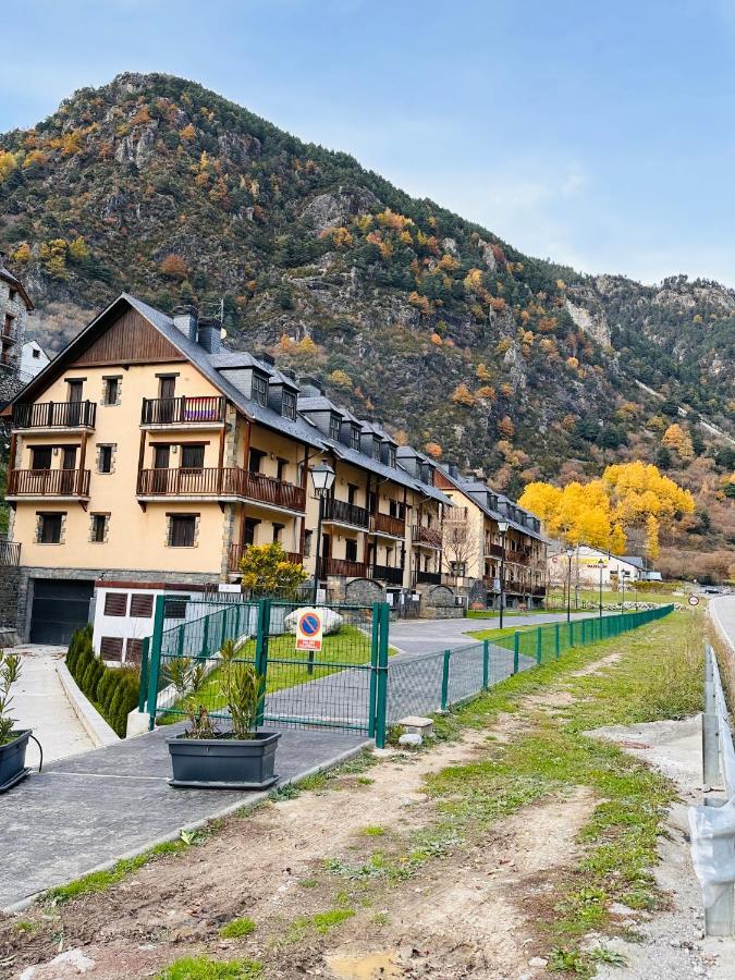 Apartamento Lozano Parzán Exteriér fotografie
